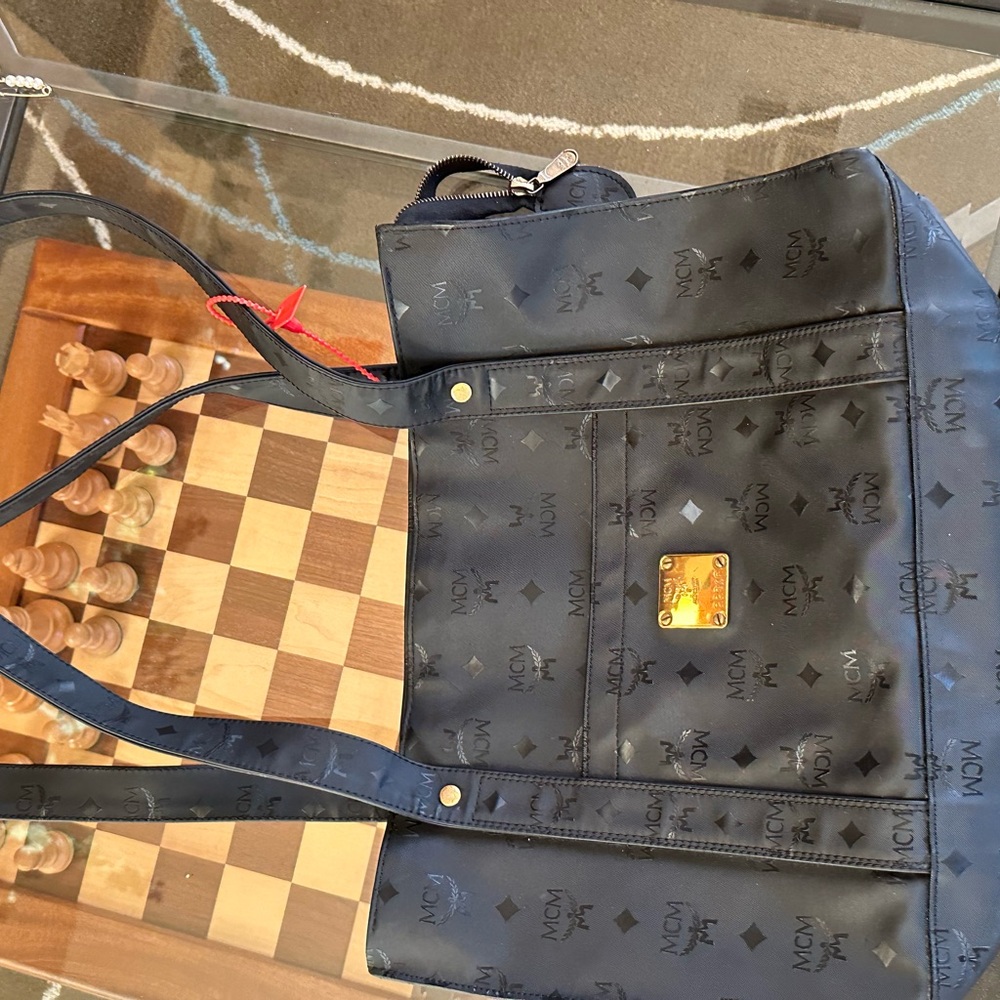 MCM. BLACK VINYL SHOULDER TOTE. EUC  ZIP TOP 15 X 10 X 5 - Picture 12 of 16